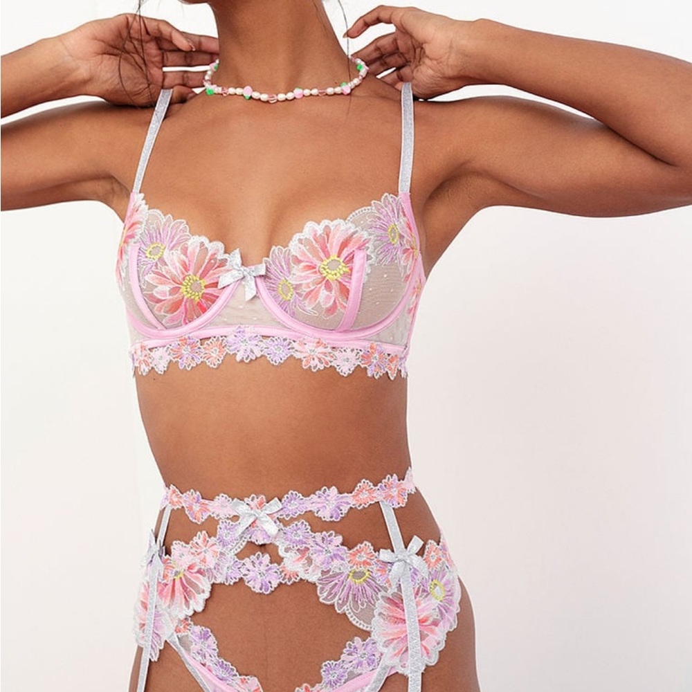 FOR LOVE & LEMONS Small Aster Embroidery Floral Lingerie Bra, Thong & Garter